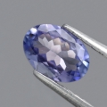 0.71 ct. Ovaler Violett Blauer 7 x 5 mm Tansanit