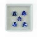 Bild 2 von 2.11 ct. VVS/VS  5 Stück natürl.  Blau Violette Triangel Tansanit Edelsteine