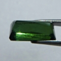 Bild 2 von 1.77 ct. Unbehandelter grüner 9.7 x 4.6 mm Mosambik Turmalin