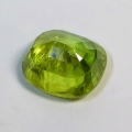 Bild 2 von 6.21 ct. Großer Gelblich Grüner  11.6 x 7.6 mm Madagaskar Cushion Titanit Sphene